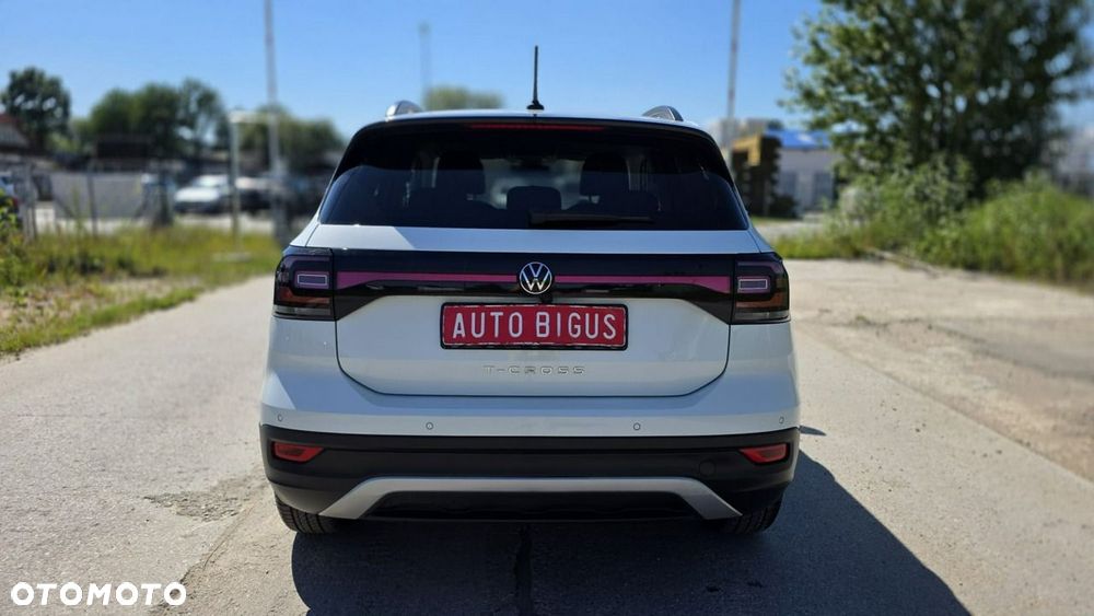 Volkswagen T-Cross - 5