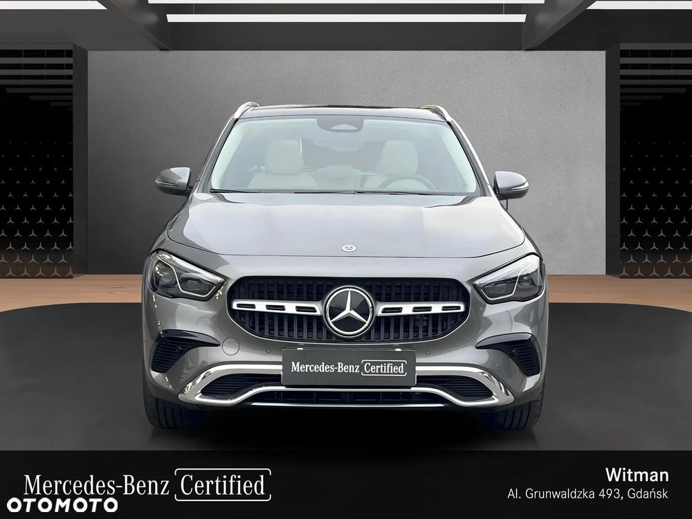 Mercedes-Benz GLA - 7
