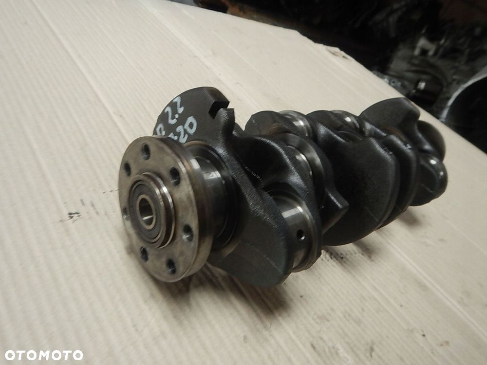 WAL KORBOWY RENAULT MASTER MOVANO 2.2 G9T DO SZLIFU - 3