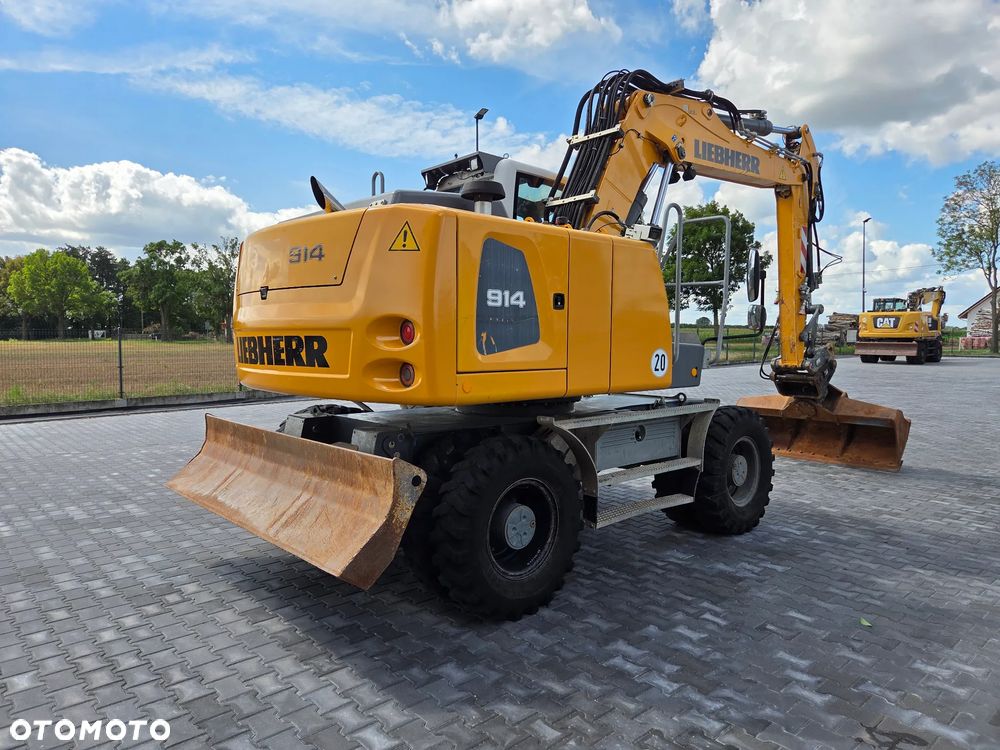 Liebherr A914 / z Niemiec / - 4