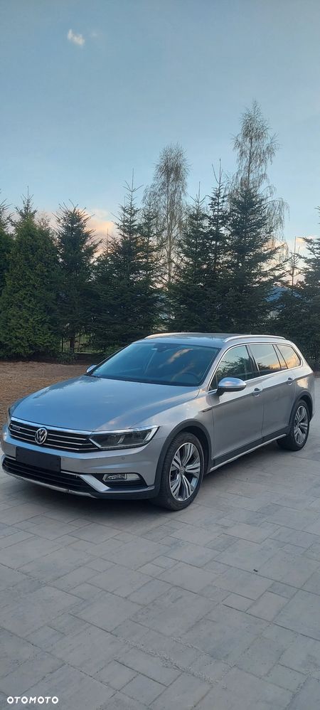 Volkswagen Passat 2.0 TDI 4Mot Elegance DSG - 1