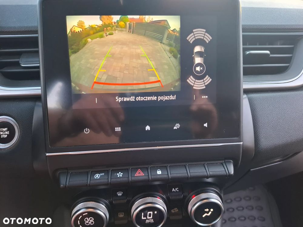 Renault Captur BLUE dCi 115 EDC INTENS - 23