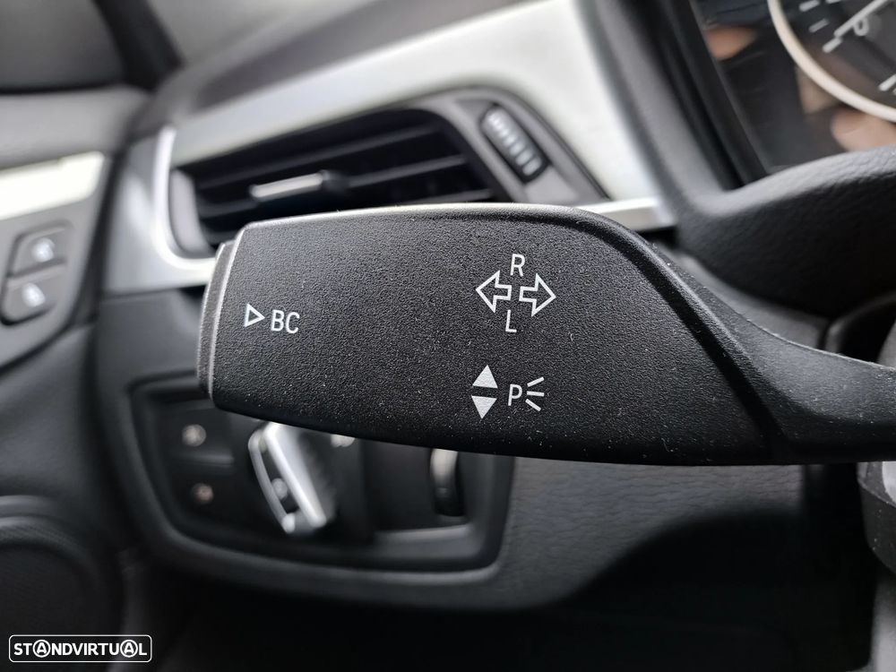 BMW X1 16 d sDrive Line Sport - 24