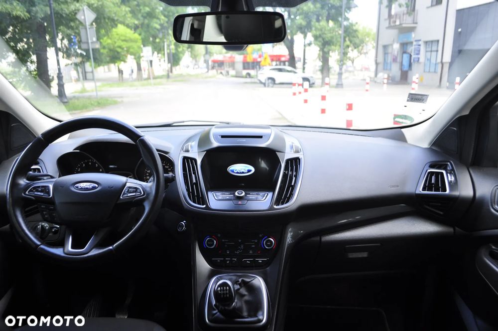 Ford Kuga 1.5 EcoBoost FWD Titanium ASS GPF - 10