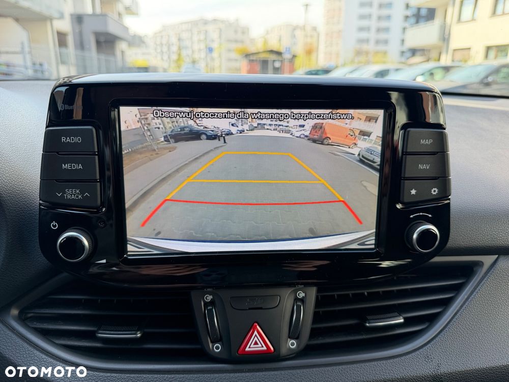 Hyundai i30 1.4 T-GDI GO Plus - 22