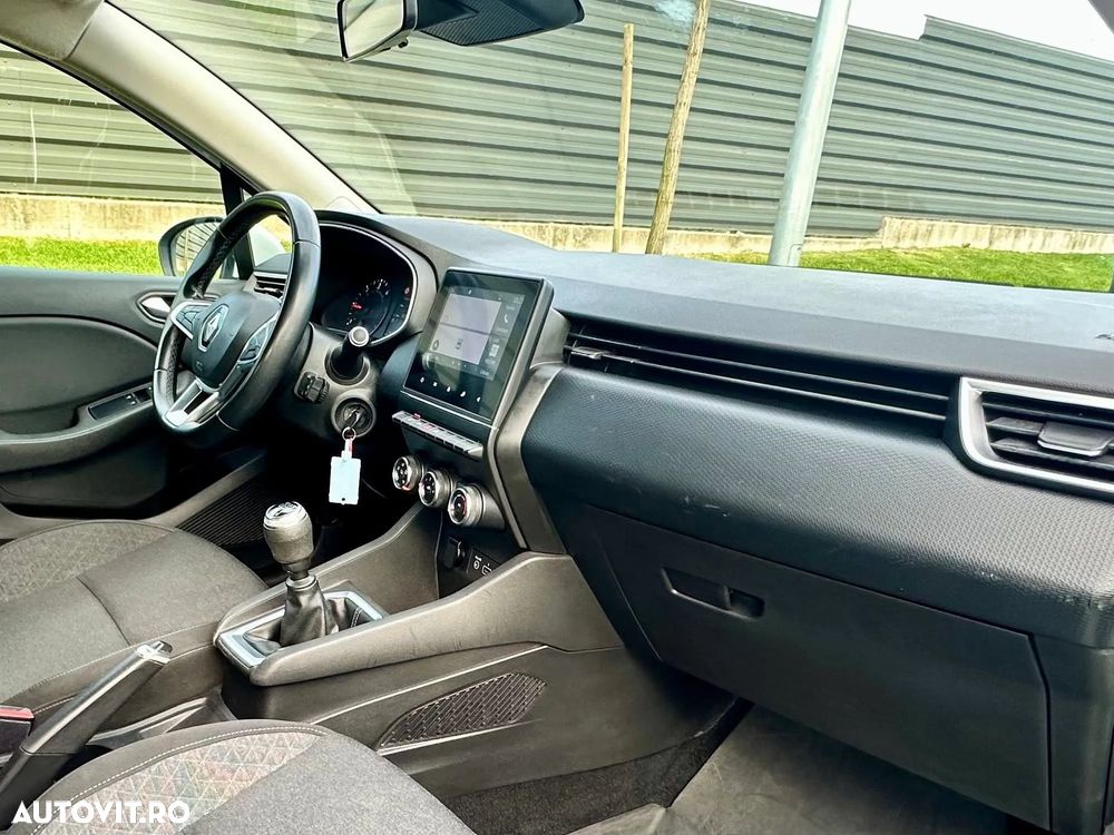 Renault Clio BLUE dCi 85 BUSINESS EDITION - 17