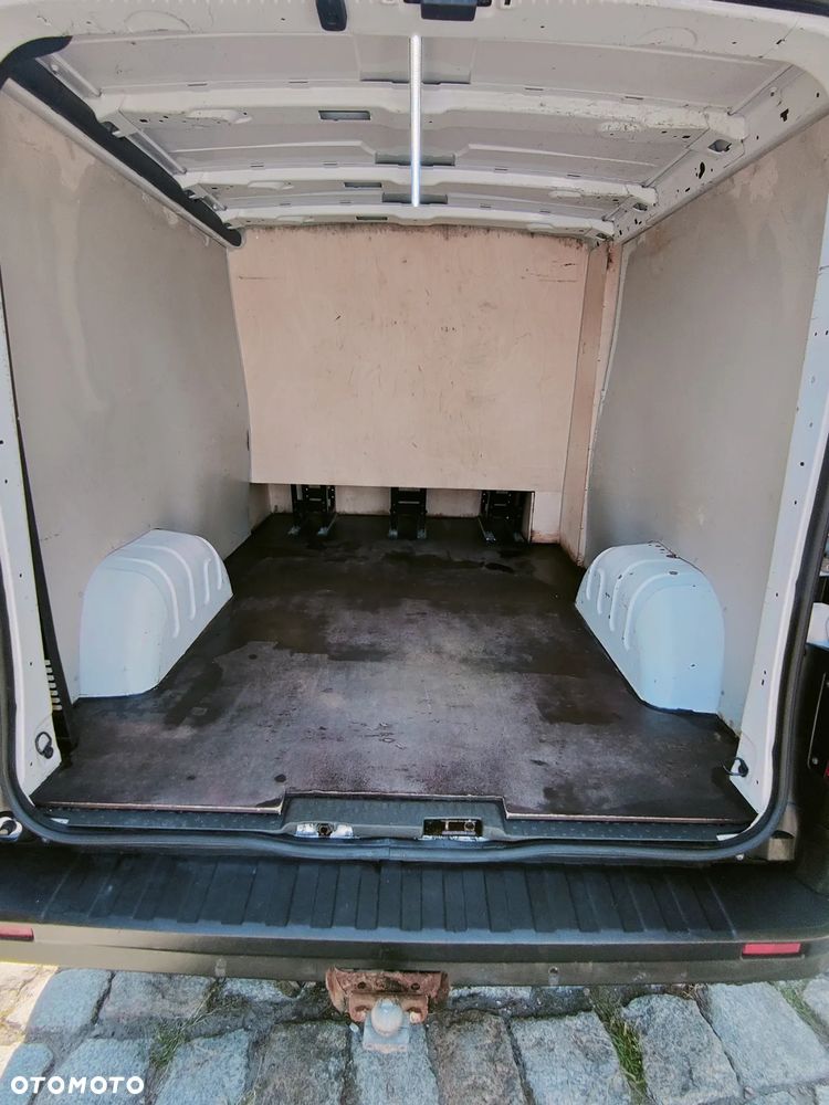 Renault Trafic 2.0 dCi 145kM L2H1 brygadówka - 13