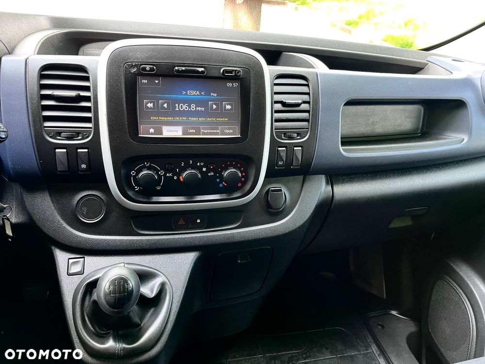 Opel Vivaro - 13
