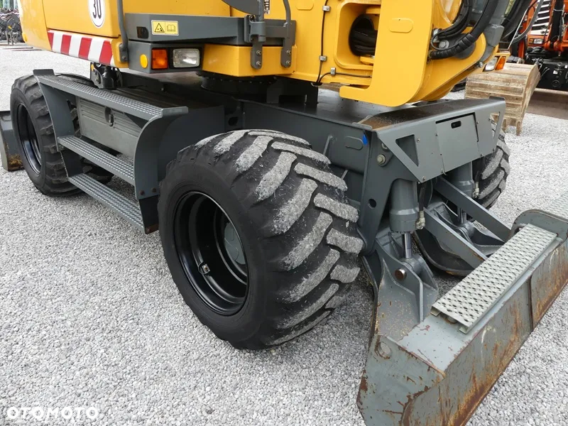 Liebherr A311 Sprowdzona / ROTOTILT / Bogate wyposażnie / - 25