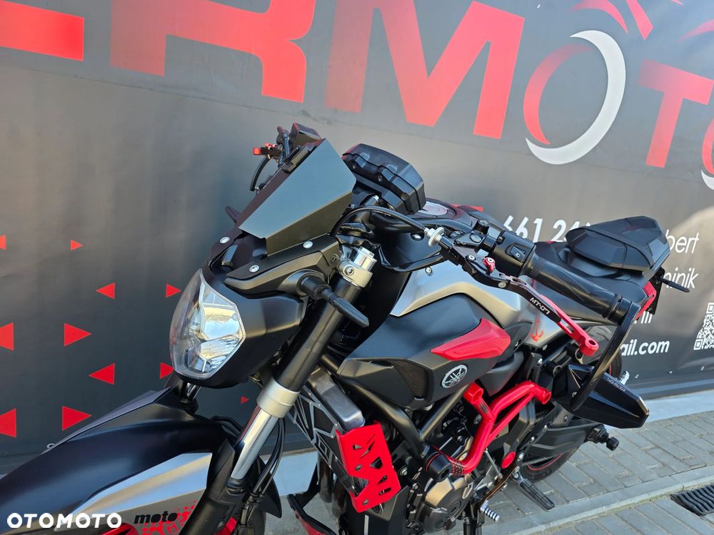 Yamaha MT - 11