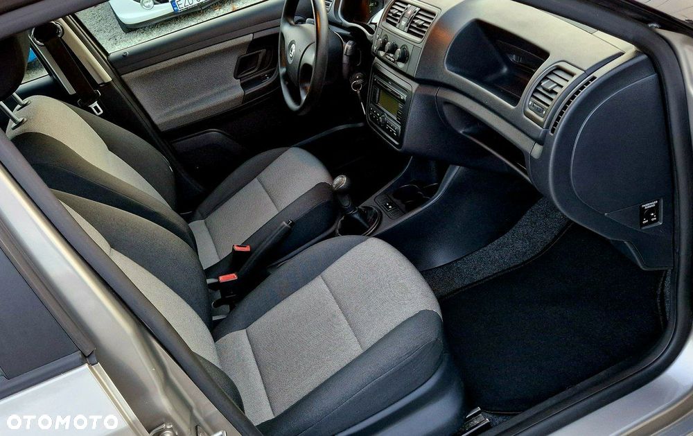 Skoda Fabia 1.4 16V Elegance - 28