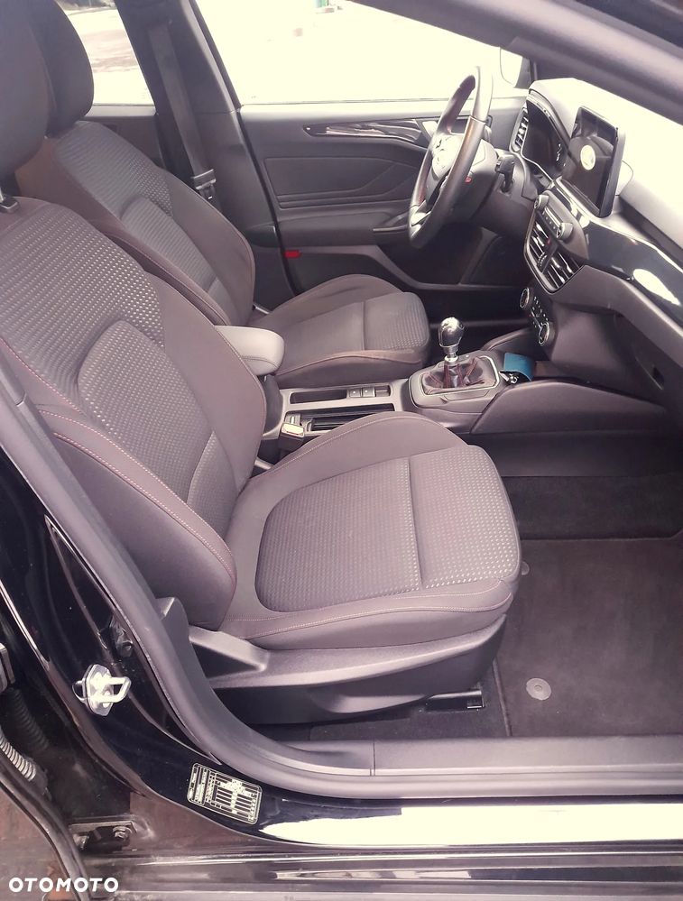 Ford Focus 1.5 EcoBlue STart-Stopp-System TREND - 35