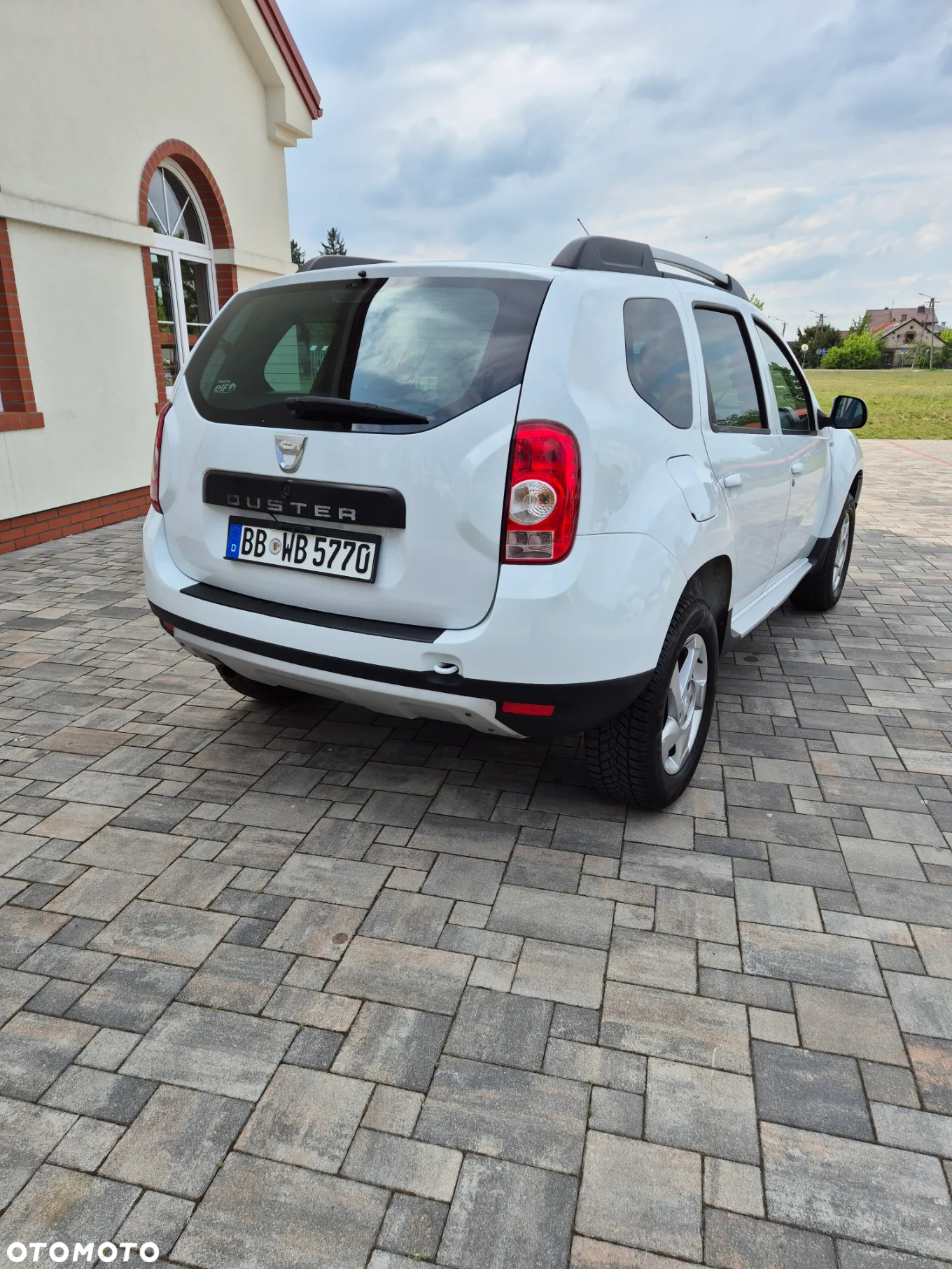 Dacia Duster 1.6 16V 4x2 Prestige - 19