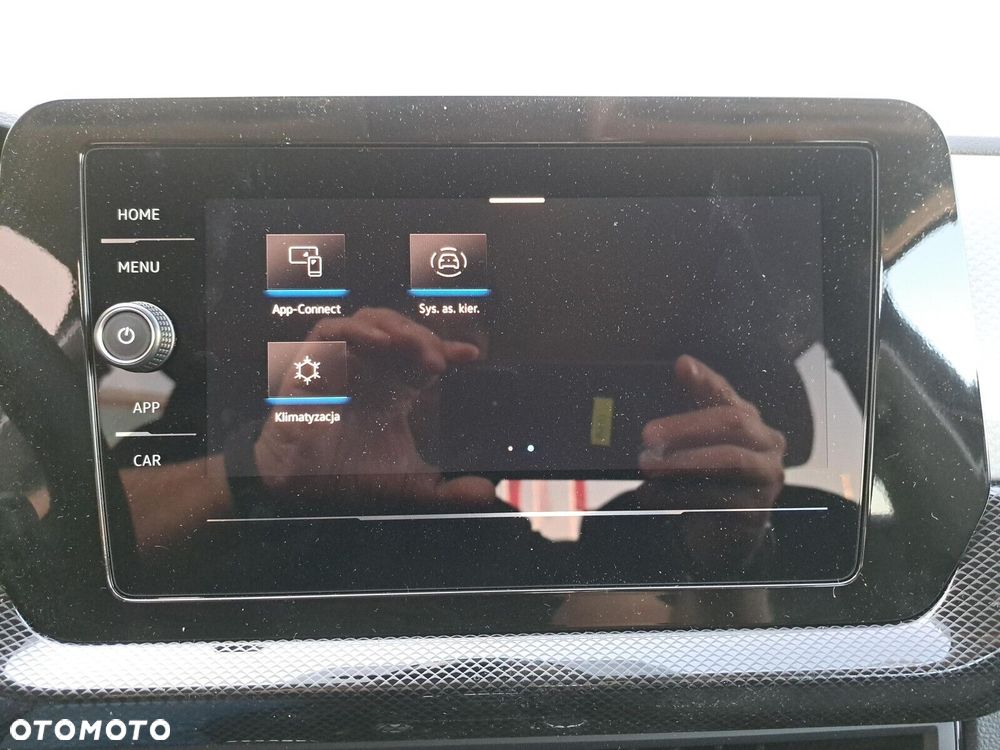 Volkswagen T-Cross - 33