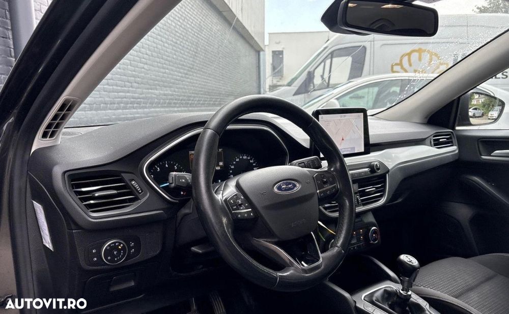 Ford Focus 1.0 EcoBoost Titanium Business - 5