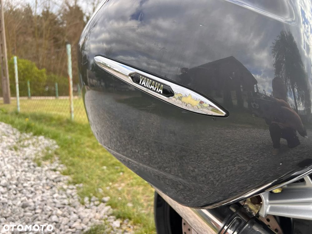 Yamaha FJR - 14