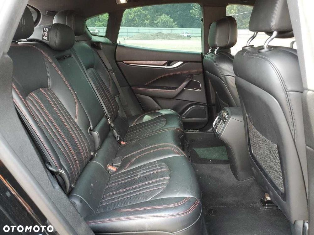 Maserati Levante Luxury 2017 rok AWD 3.0L USA – części - 10