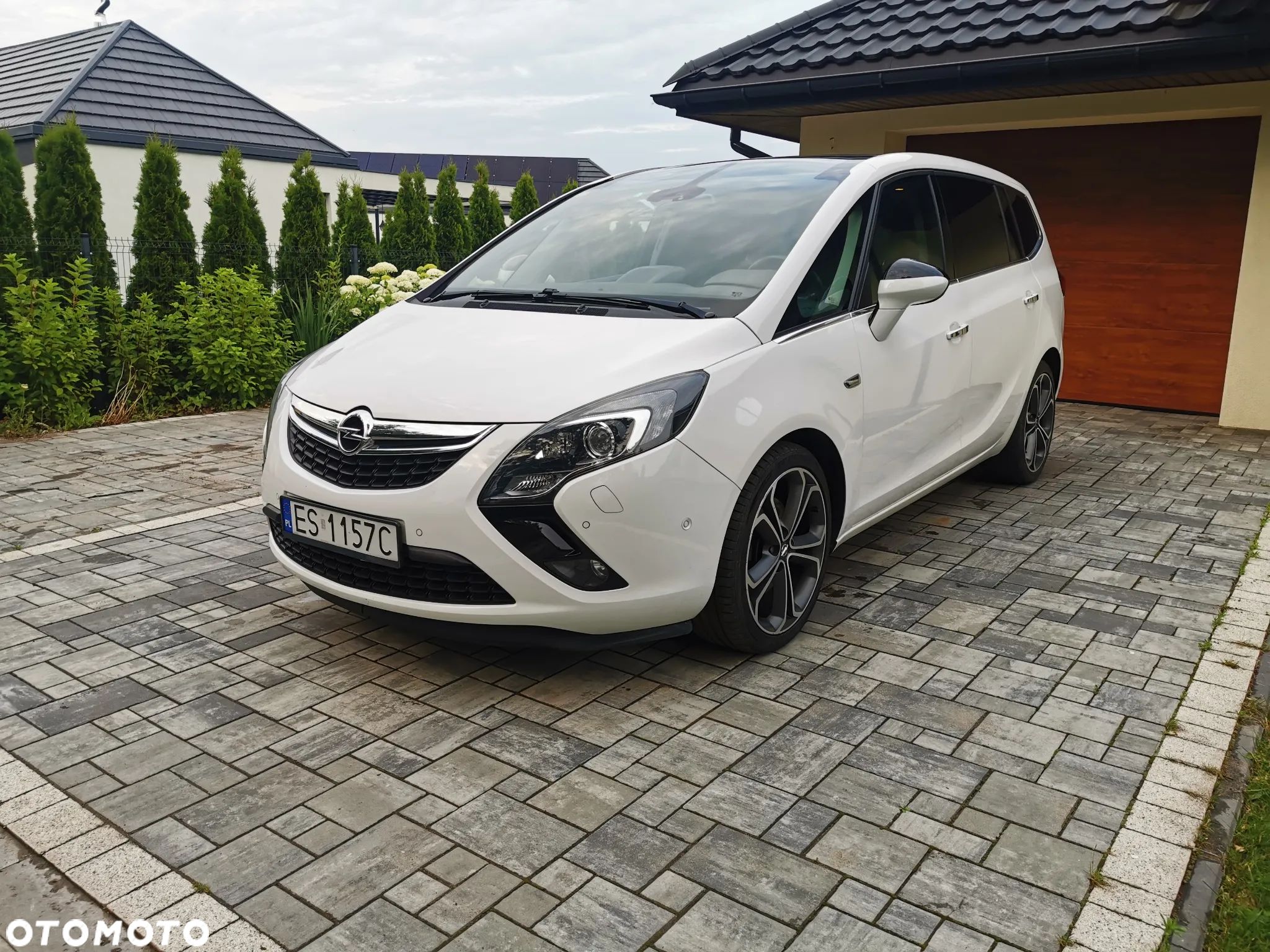 Opel Zafira 2.0 CDTI Cosmo - 1