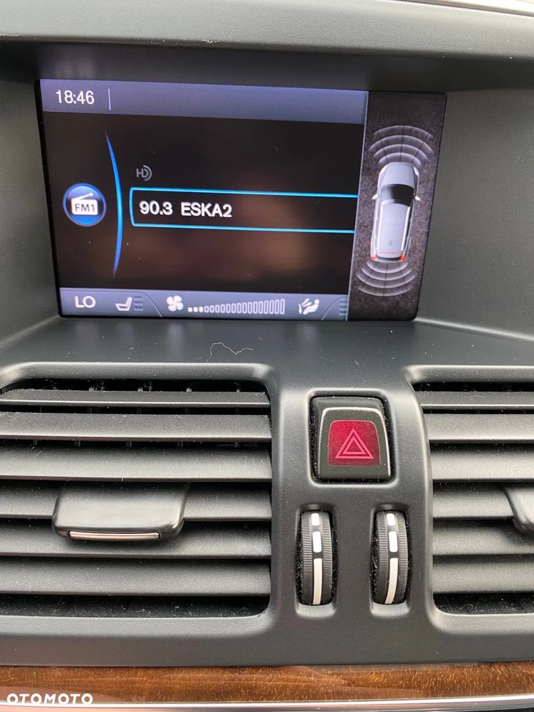 Volvo XC 60 T6 AWD Edition Pro - 9