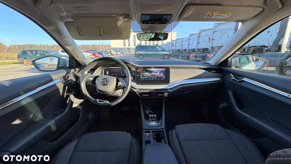 Skoda Octavia 2.0 TDI Sportline DSG - 13