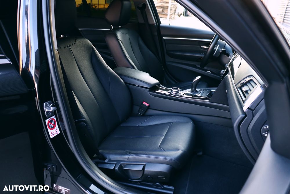 BMW Seria 3 320i Aut. Luxury Line - 13