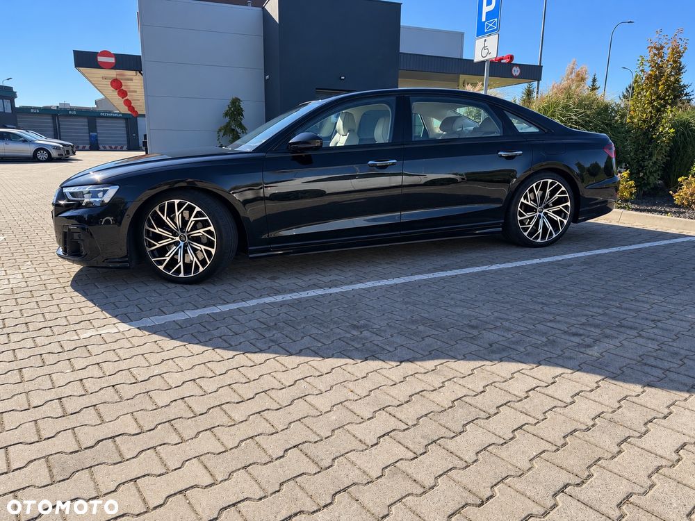 Audi A8 - 3