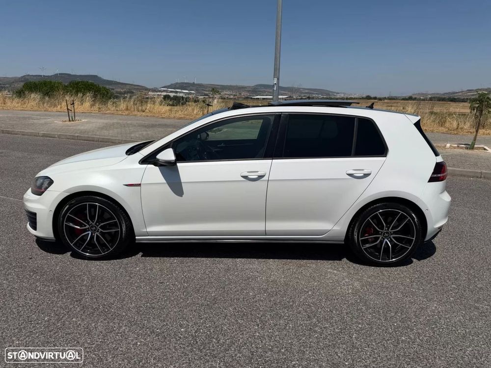 VW Golf 2.0 TSi GTi DSG Performance - 8