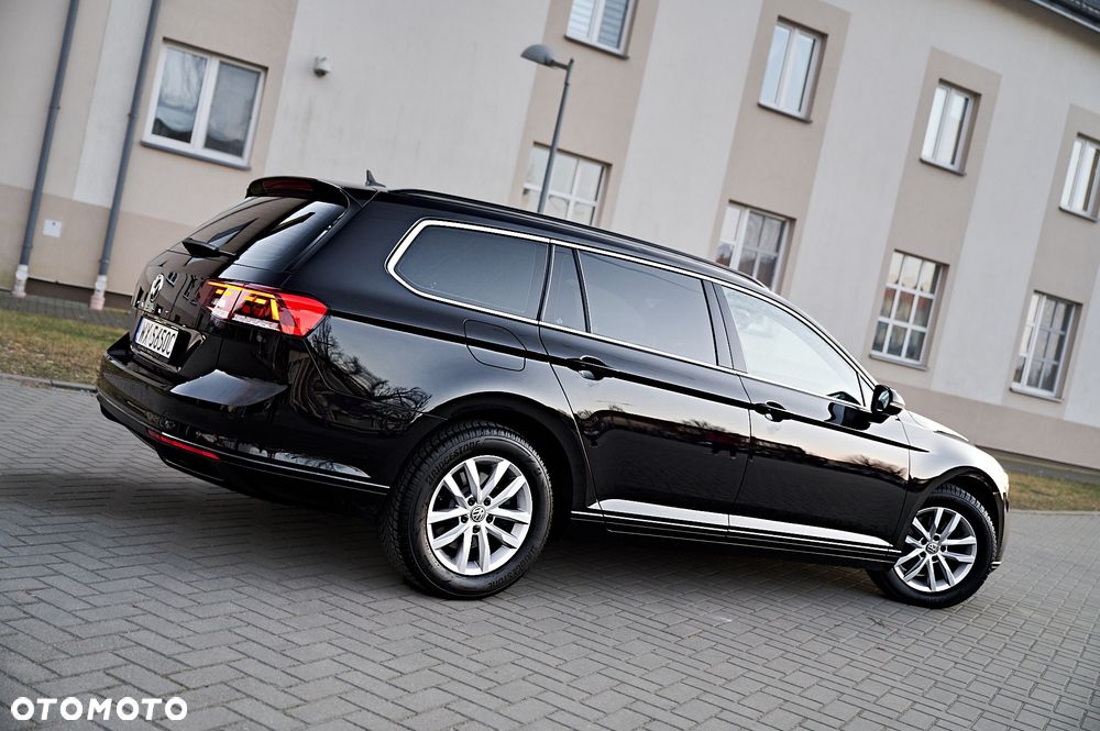 Volkswagen Passat 2.0 TDI EVO Business DSG - 2