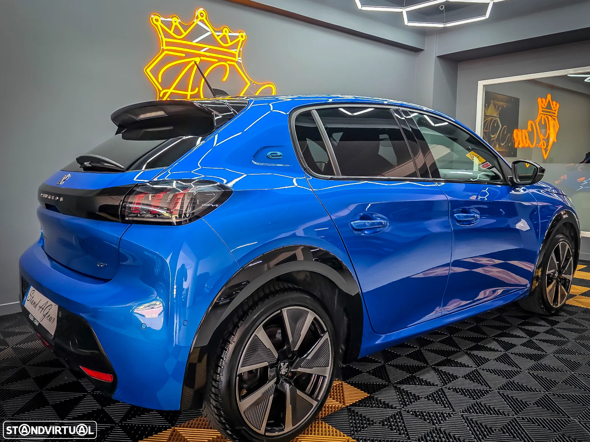 Peugeot e-208 50 kWh GT Line - 14