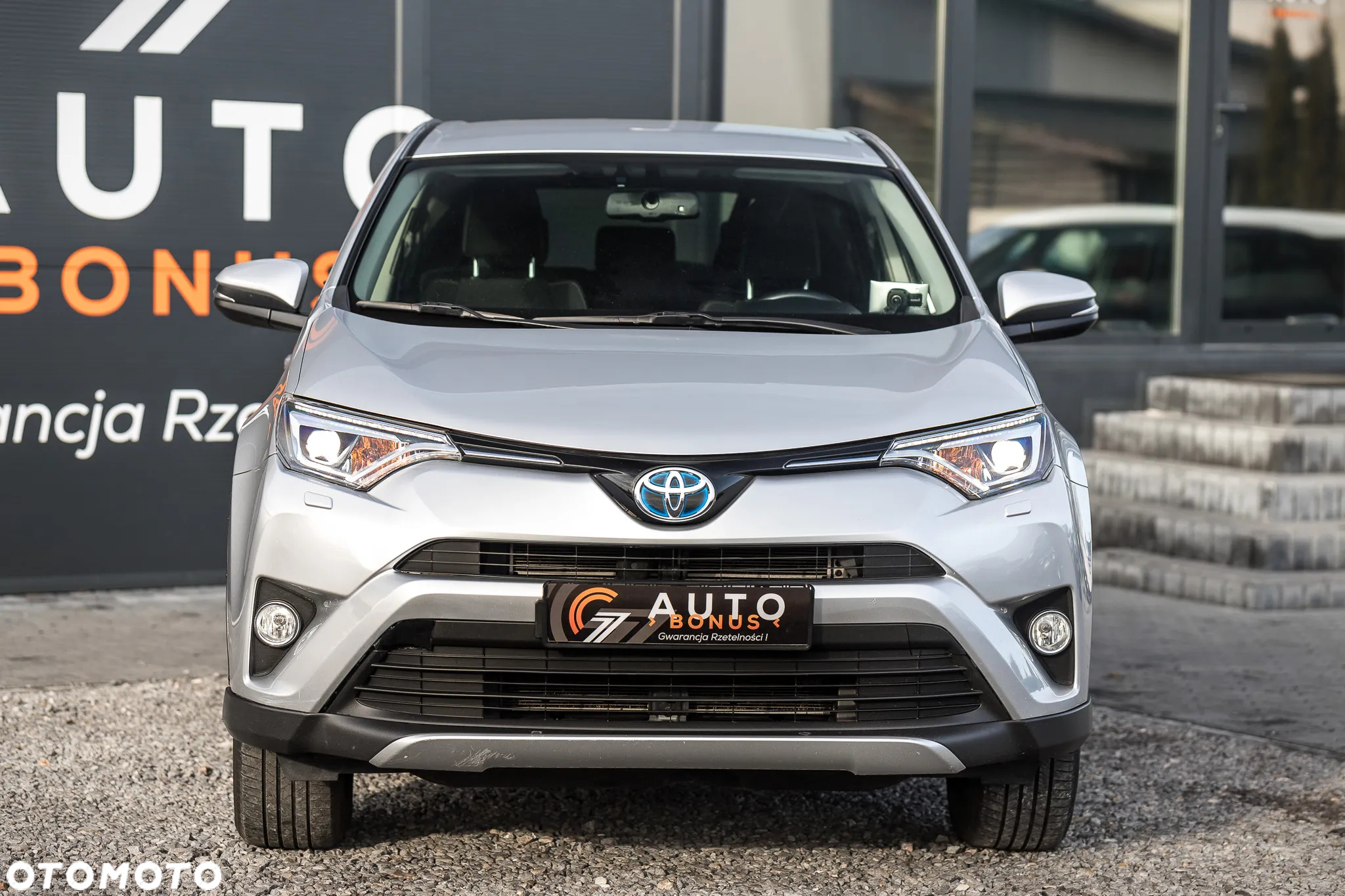 Toyota RAV4 - 3