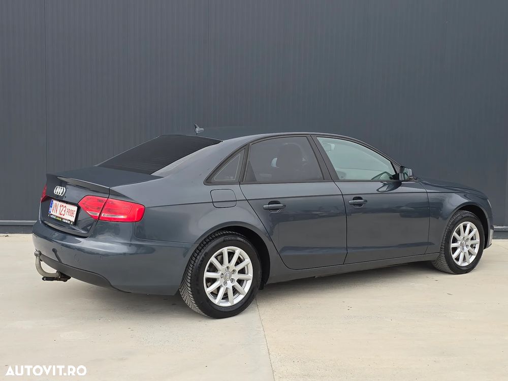 Audi A4 2.0 TDI DPF multitronic Ambition - 4