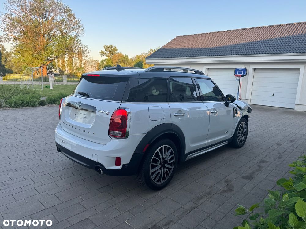 MINI Countryman Cooper S All4 - 4