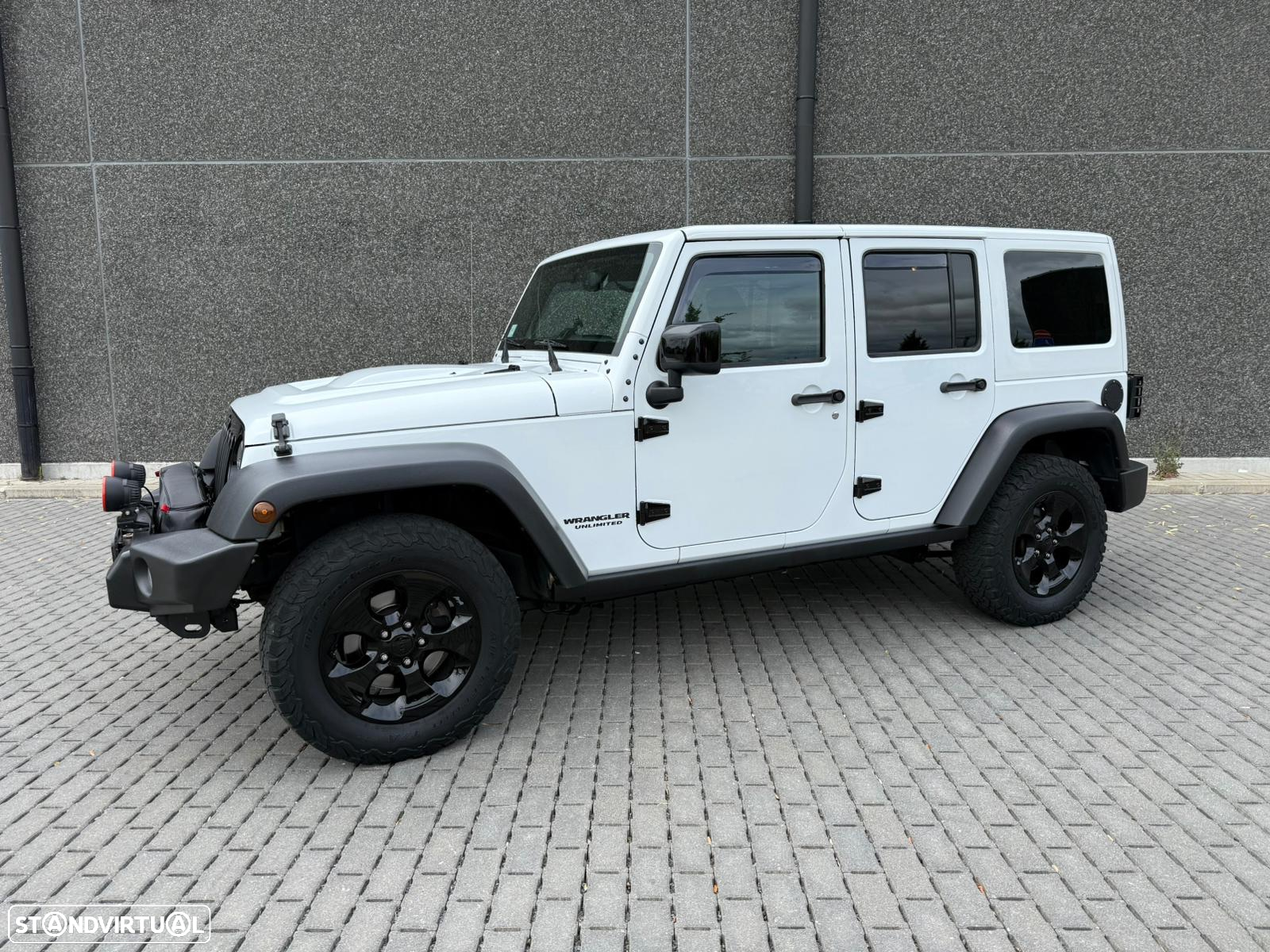 Jeep Wrangler Unlimited - 10