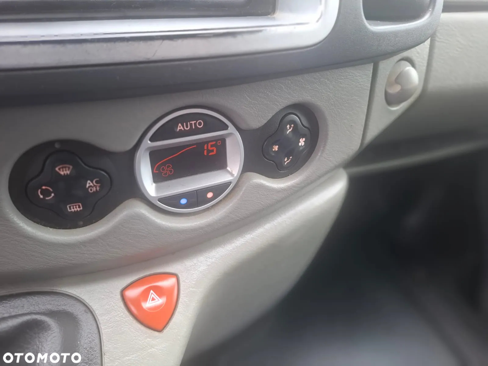 Renault Trafic L2H1 Pack Clim - 16