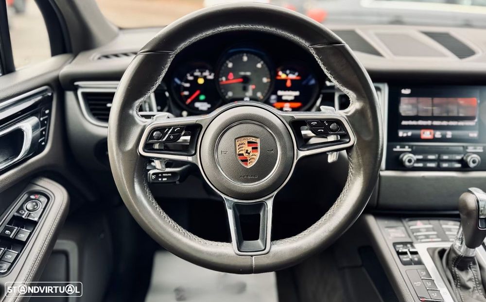 Porsche Macan S - 15