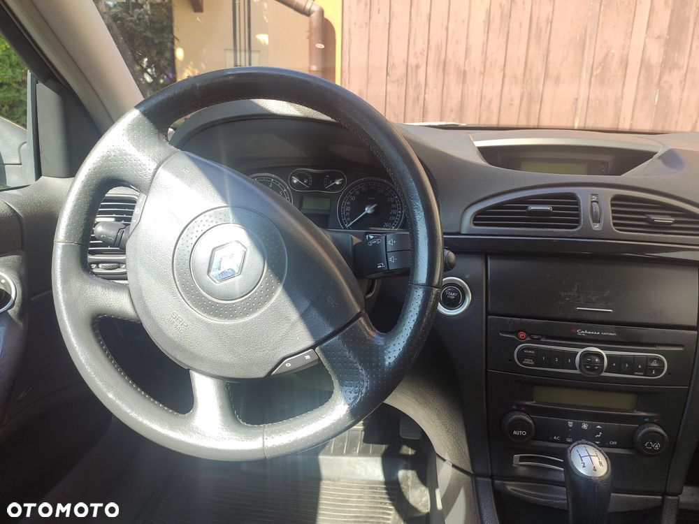 Renault Laguna - 8