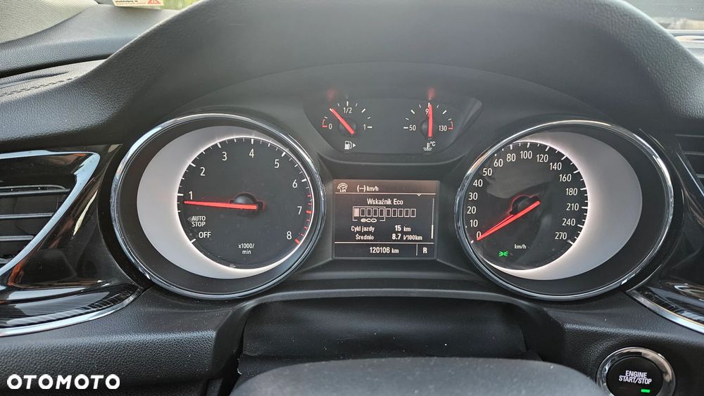 Opel Insignia 2.0 T 4x4 Elite S&S - 9