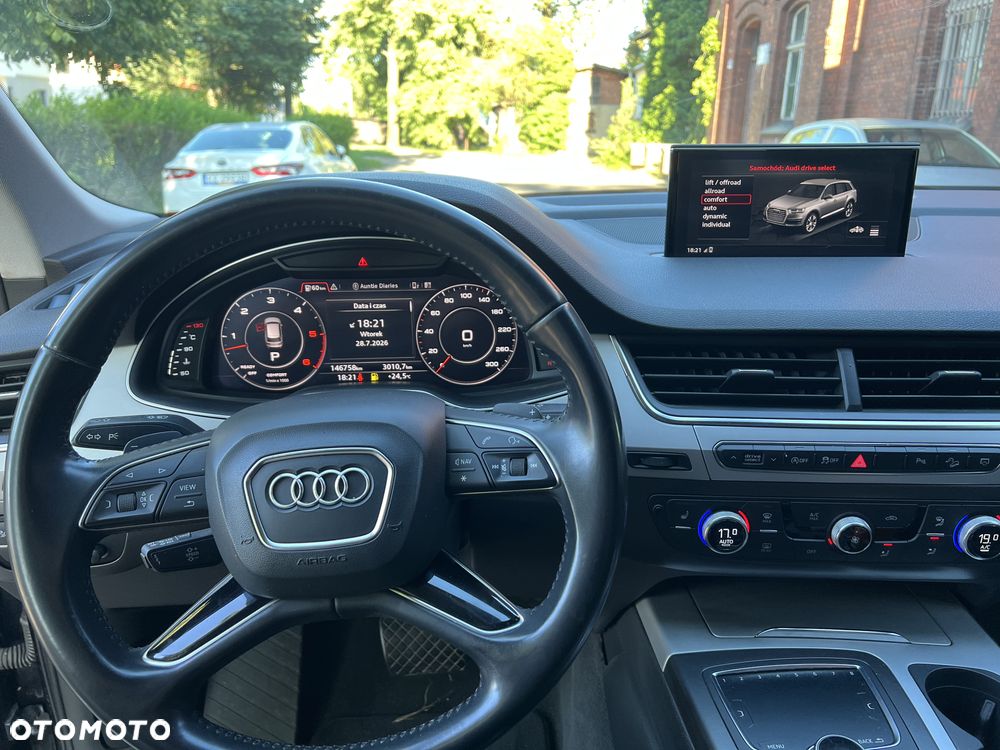 Audi Q7 - 7