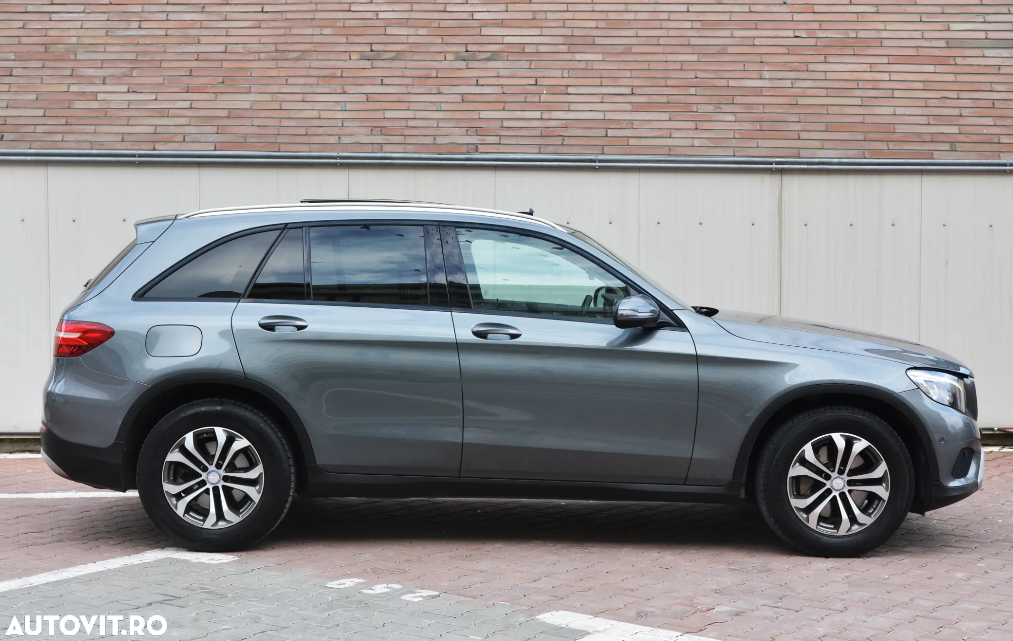 Mercedes-Benz GLC 250 d 4Matic 9G-TRONIC - 23