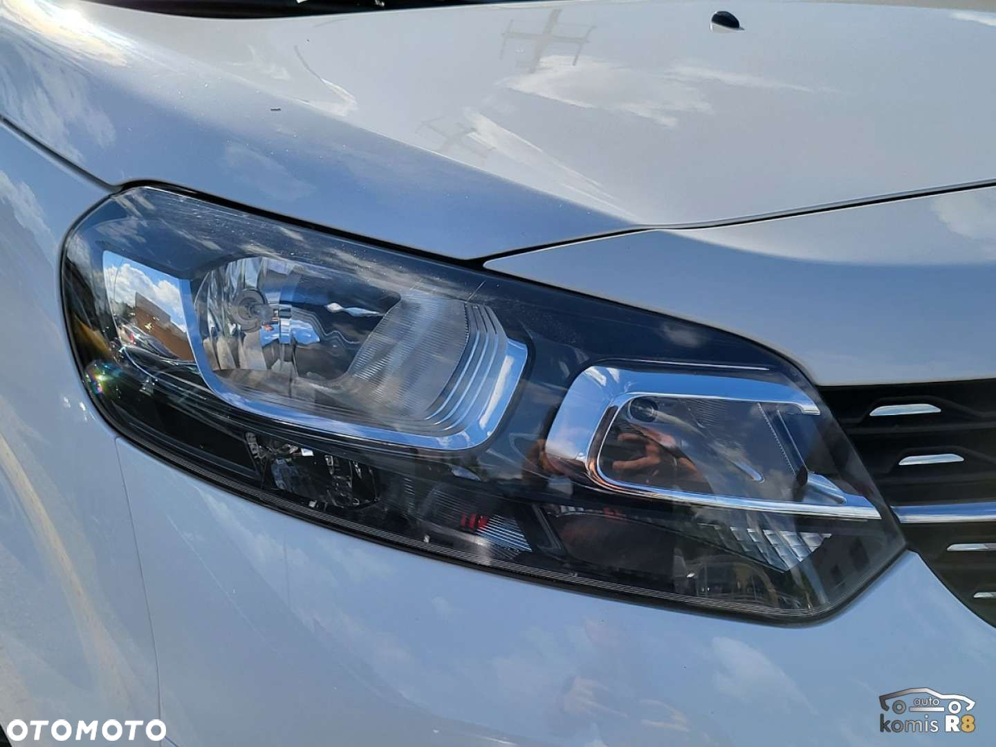 Opel Vivaro - 10