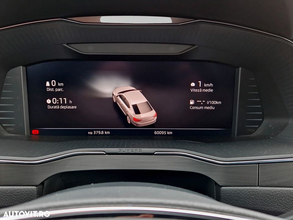 Skoda Superb 2.0 TDI Style - 20