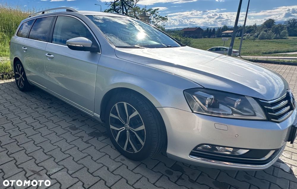 Volkswagen Passat 2.0 TDI DSG BlueMotion Technology Comfortline - 3