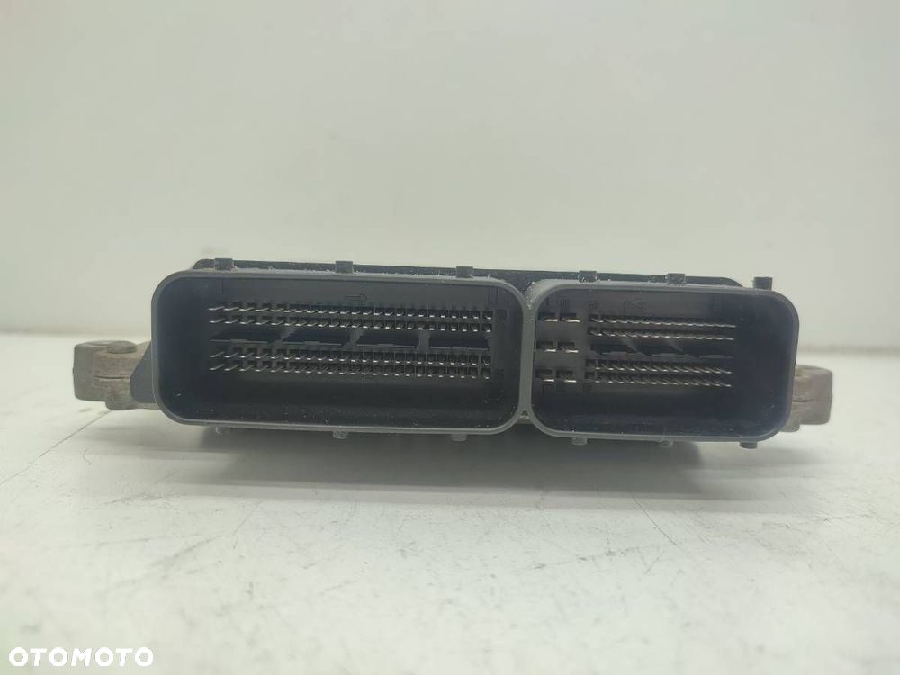 KOMPUTER STEROWNIK SILNIKA 3.0 D MERCEDES W166 ML A6429000401 - 3