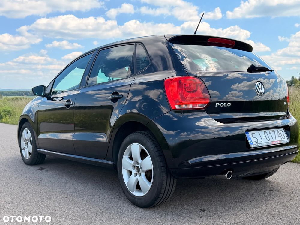 Volkswagen Polo 1.4 16V Comfortline - 4