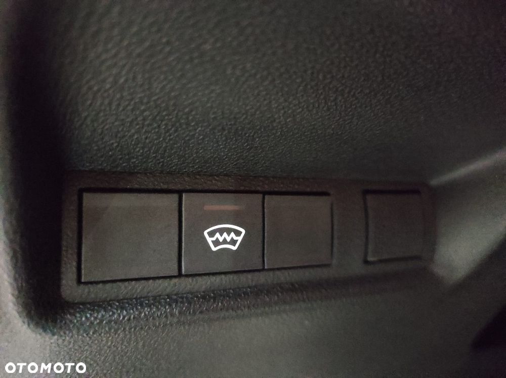 Alfa Romeo Junior 1.2 mHEV Ti eDCT - 21