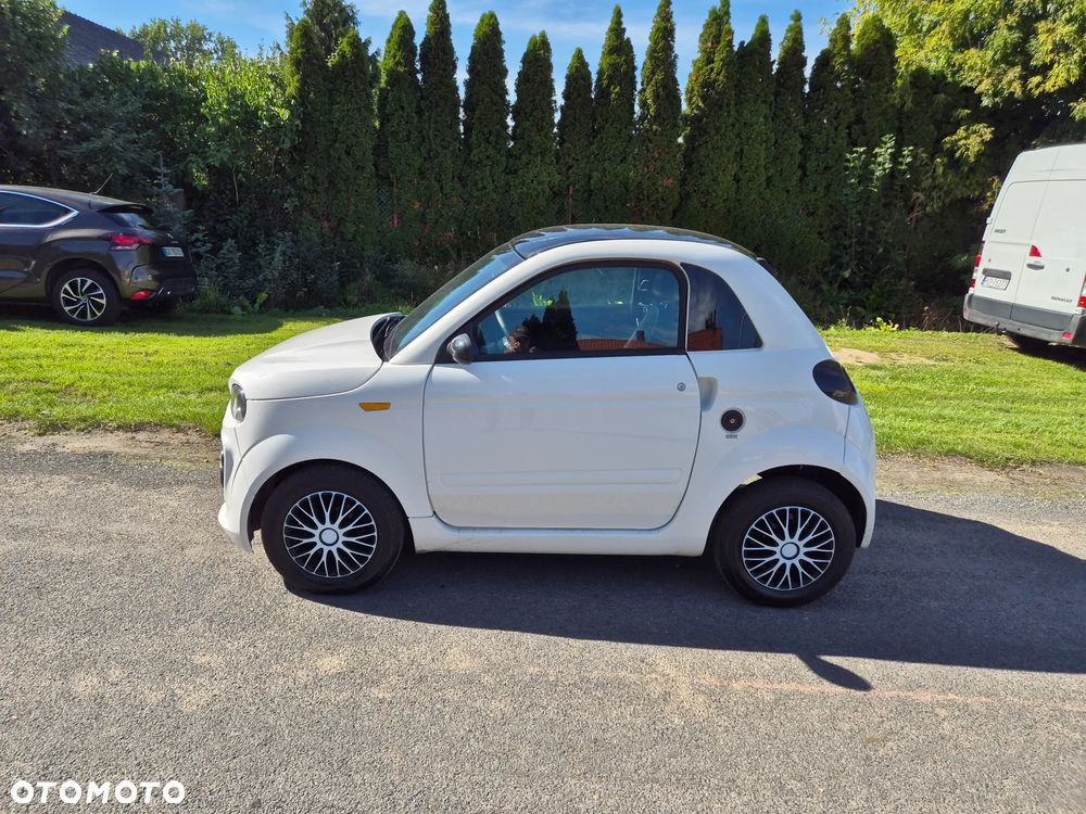 Microcar DUE - 1