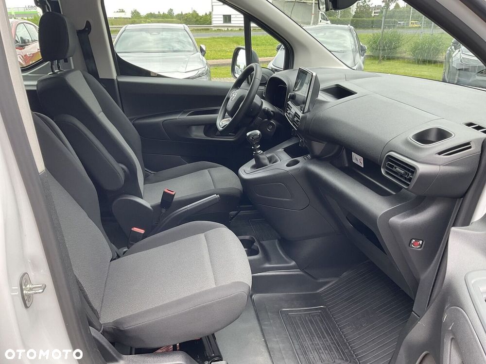 Toyota PROACE CITY - 9