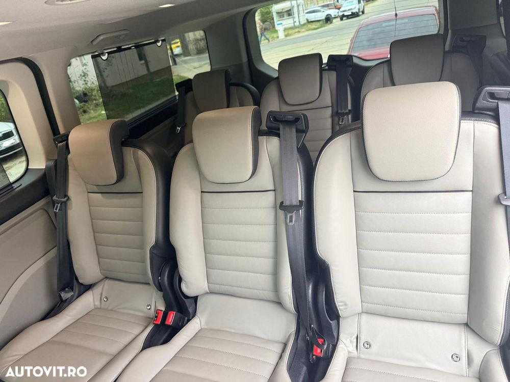 Ford Tourneo Custom - 16