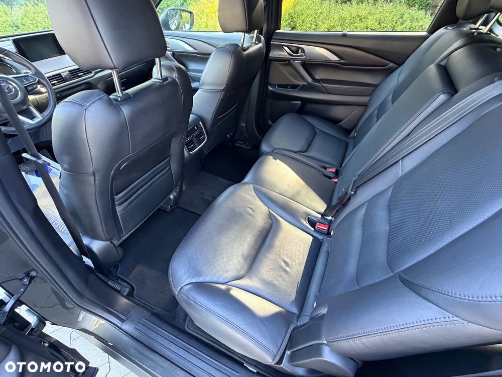 Mazda CX-9 - 16