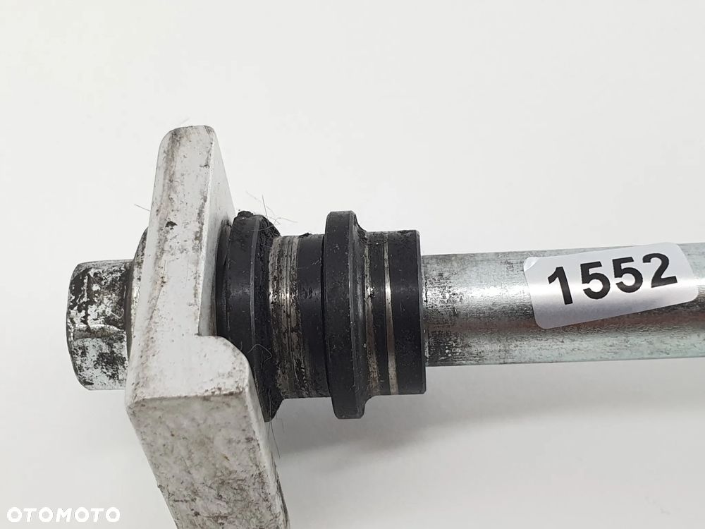 YAMAHA MT 125 14-19 OŚKA OŚ TYŁ - 4